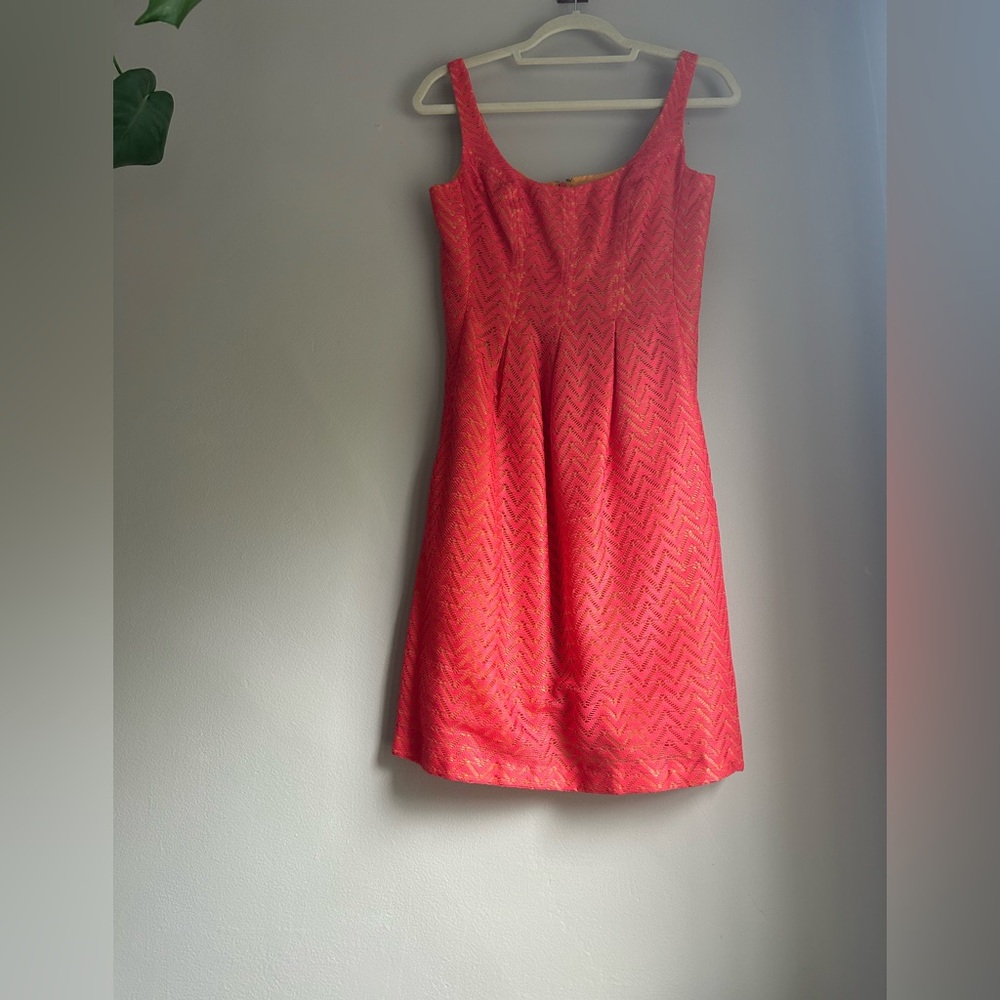 Elegant Red Sleeveless Dress